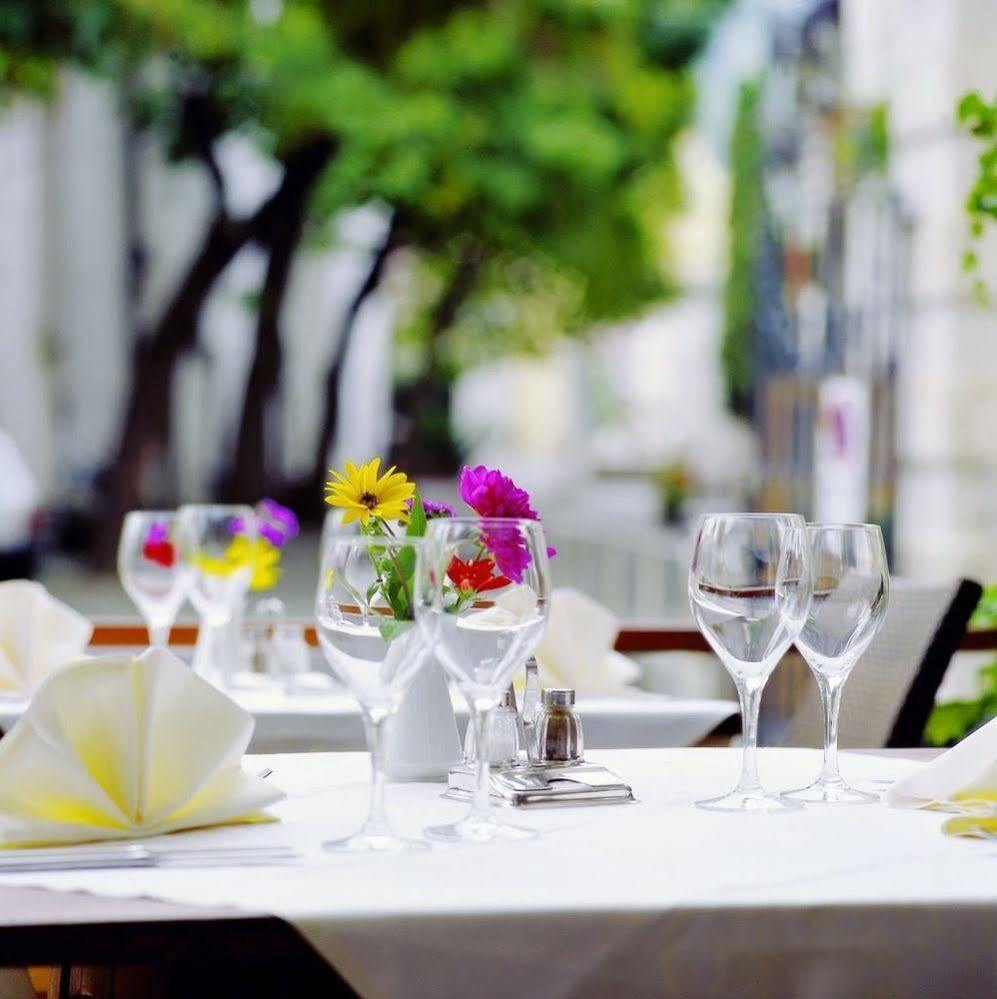 Hotel Krone - Eat, Drink, Stay Bressanone Exterior photo
